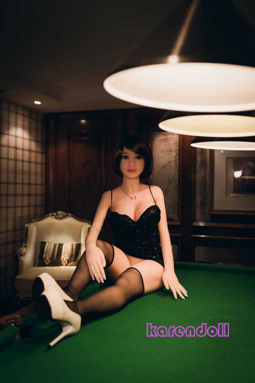 国内 ラブドール 販売