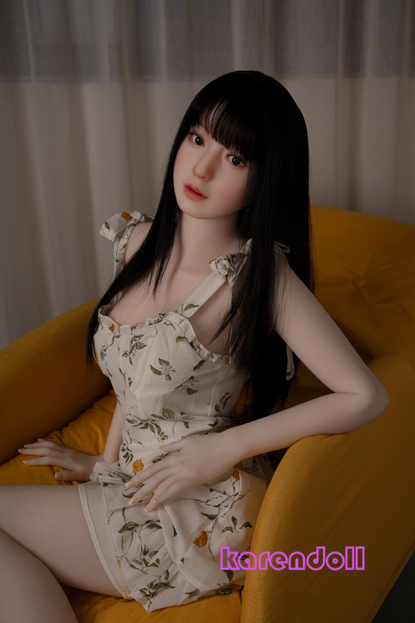 ビューティーダッチワイフ理咲