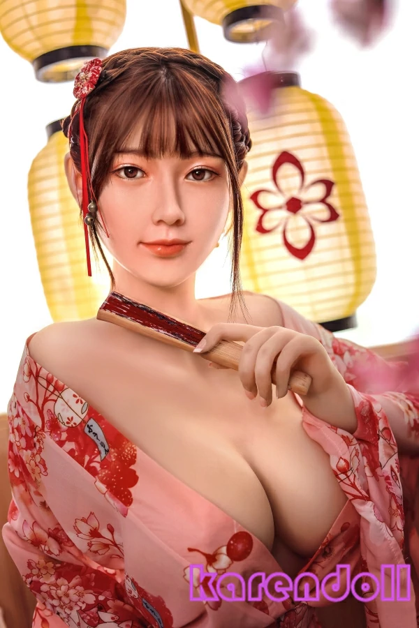 着物巨乳ドール雅姬