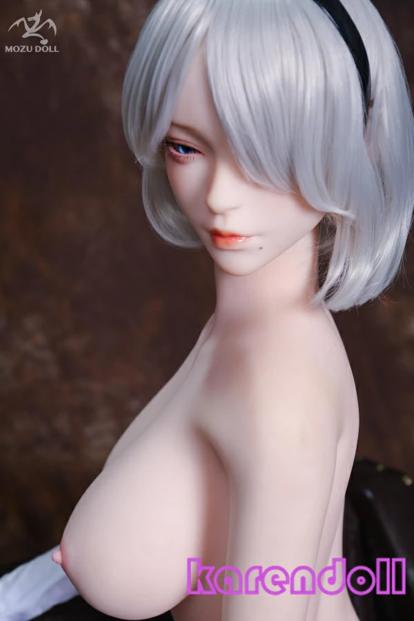 H カップ 爆乳 ドール 2b