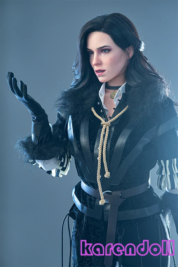 高級 ダッチワイフ Yennefer