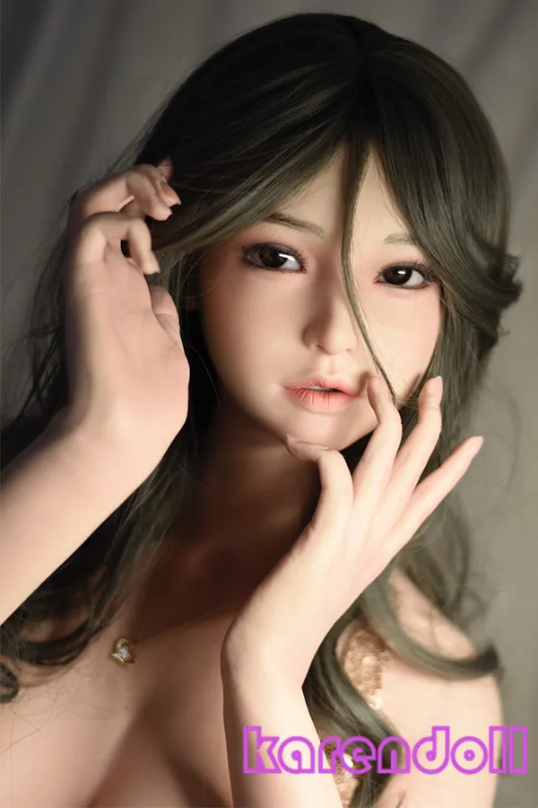 sex doll 彩華ちゃ