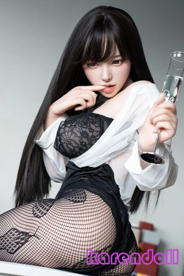 人気 ラブドール 小北