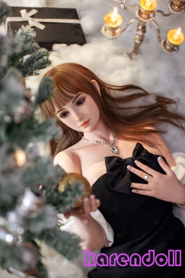 ダッチワイフ Missdoll（旧Bezlya） 冬青