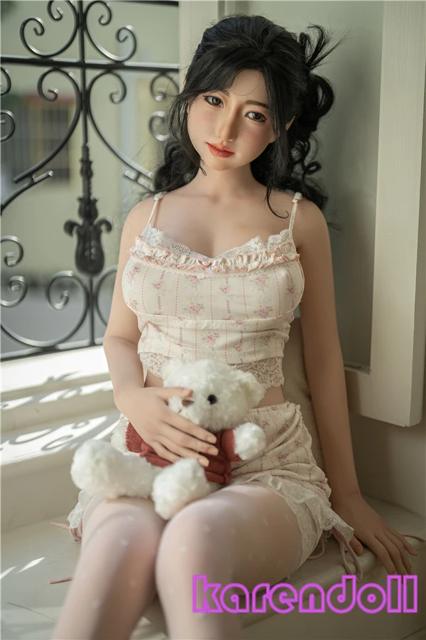 巨乳 セックスドール Yufan