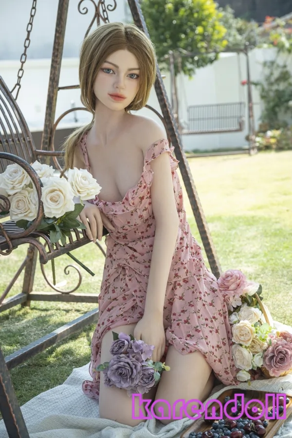 ラブドール 女性 かわいい 美少女