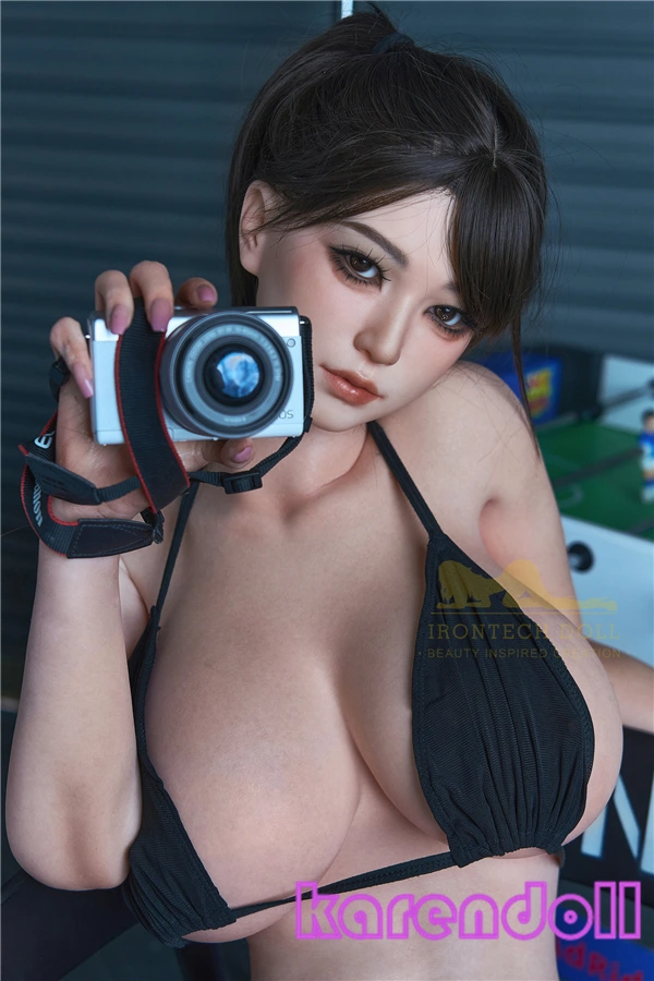 巨乳少女 キャラ ラブドール S10