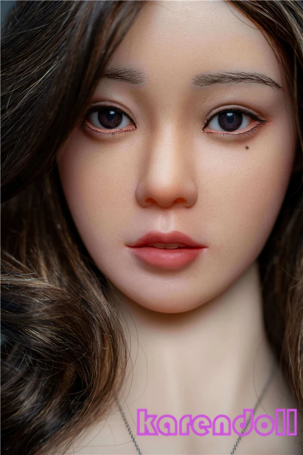 Yukiko 優しい 色白美人 ドール