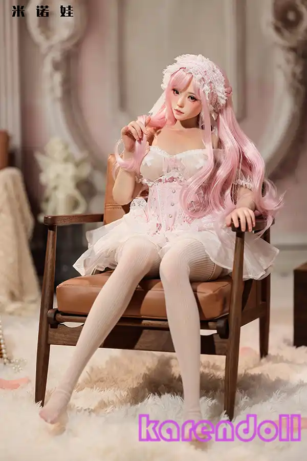 miyo  偉い 人形 可愛い