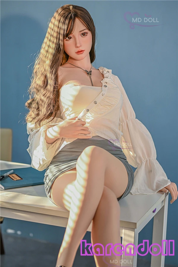 Doris ラブドール 制服 完璧