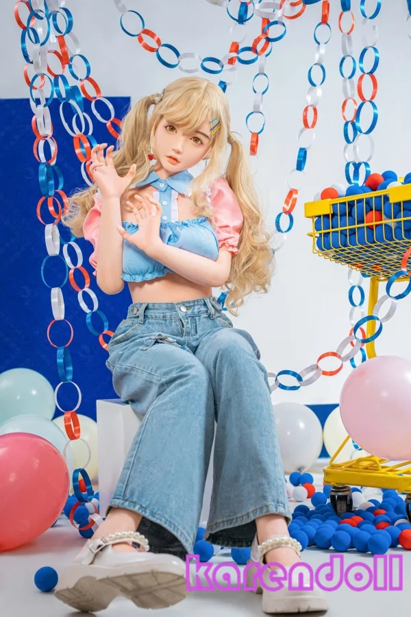 Amily 綺麗系 ラブドール 普段着