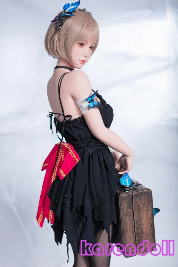 彼女 ラブドール Lily 美しい