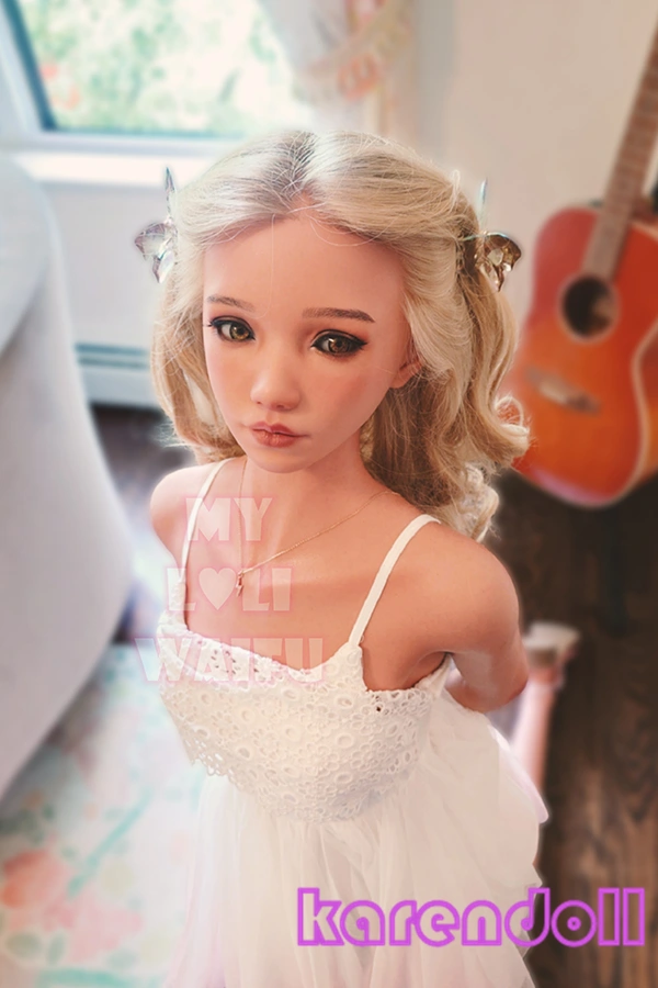 Tina 若さ溢れる 美人 ラブドール