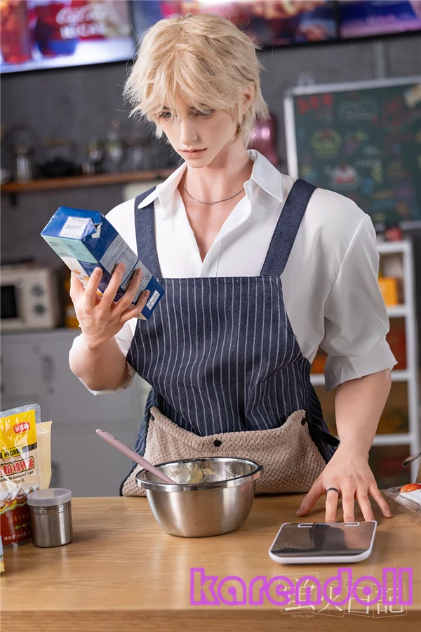 ダッチワイフ 男 江灵 イケメン