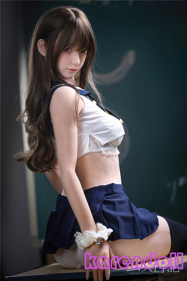 莲 ラブドール 美しい 制服