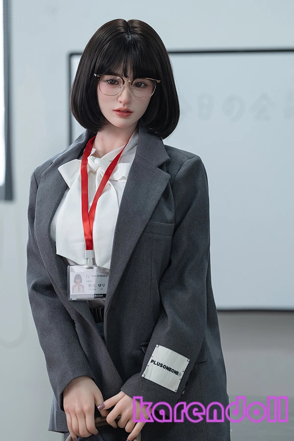 淑女 ドール Yuri 魅力