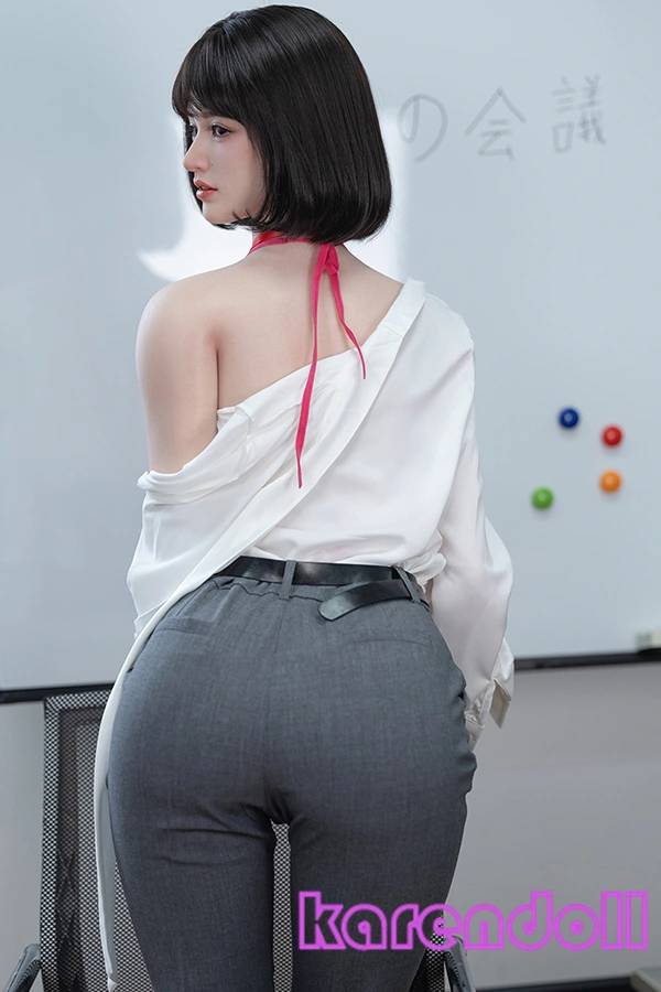 Yuri 魅力 ラブドール 美しい