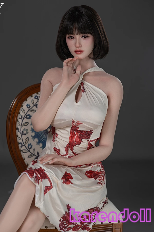 Yuri モデル系 ドール 魅力