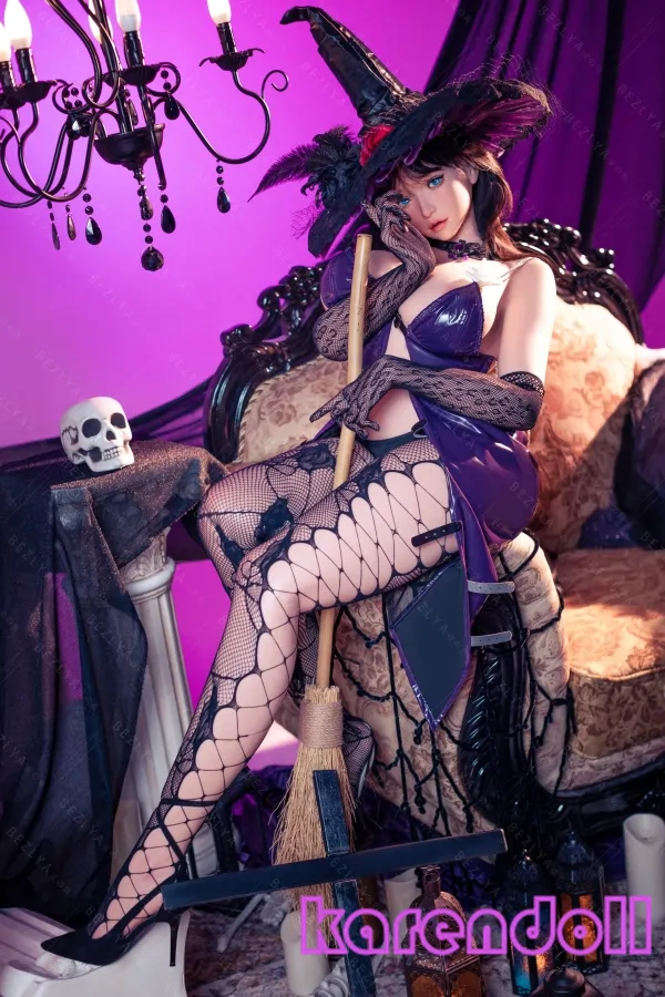 曼陀罗1 ラブドール 美しい 魔女