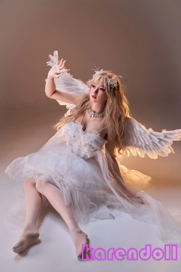 彩月 ラブドール 美しい きれい