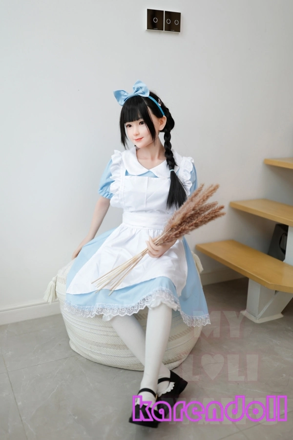 rena おしゃれ 人形 従順