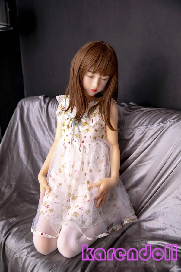 RIKO 女性らしい ドール 魅力