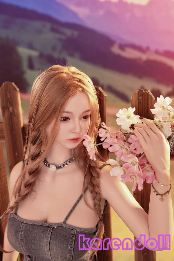 奈奈 ラブドール 美しい 華やか