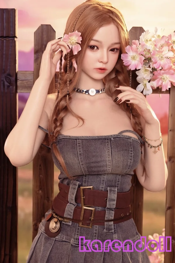 人妻 ラブドール 奈奈 華やか