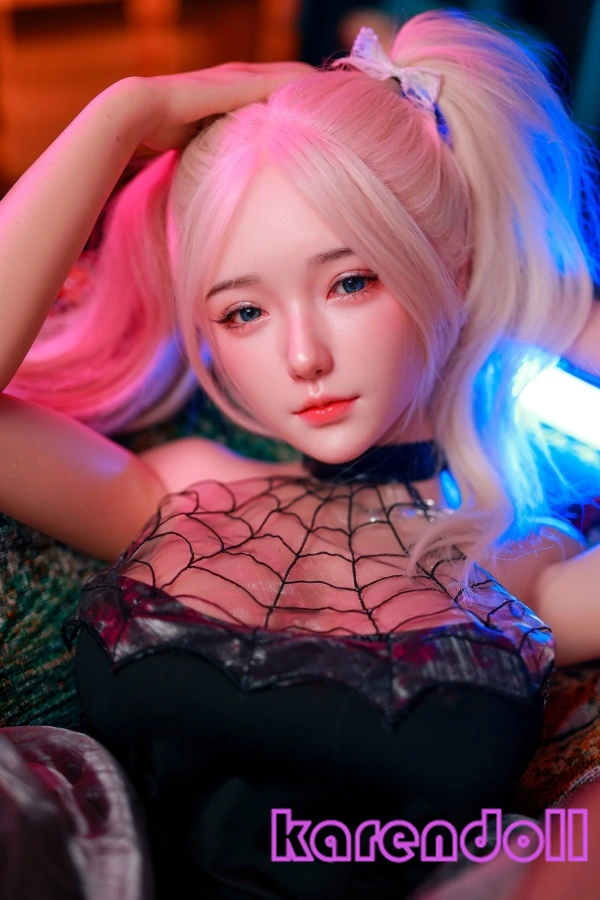 灿二 まとわりつく 綺麗系 ラブドール