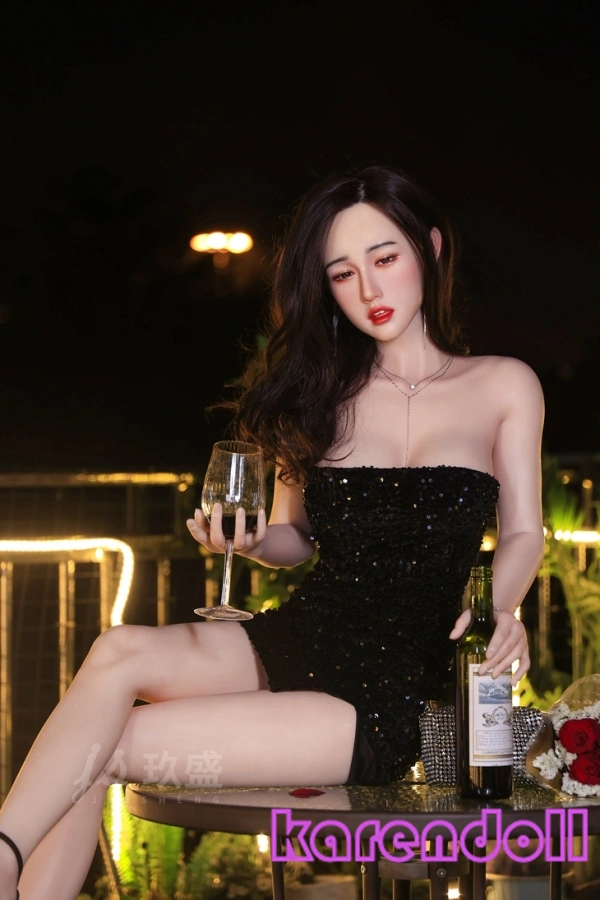 Coco 華やか 女性らしい ラブドール