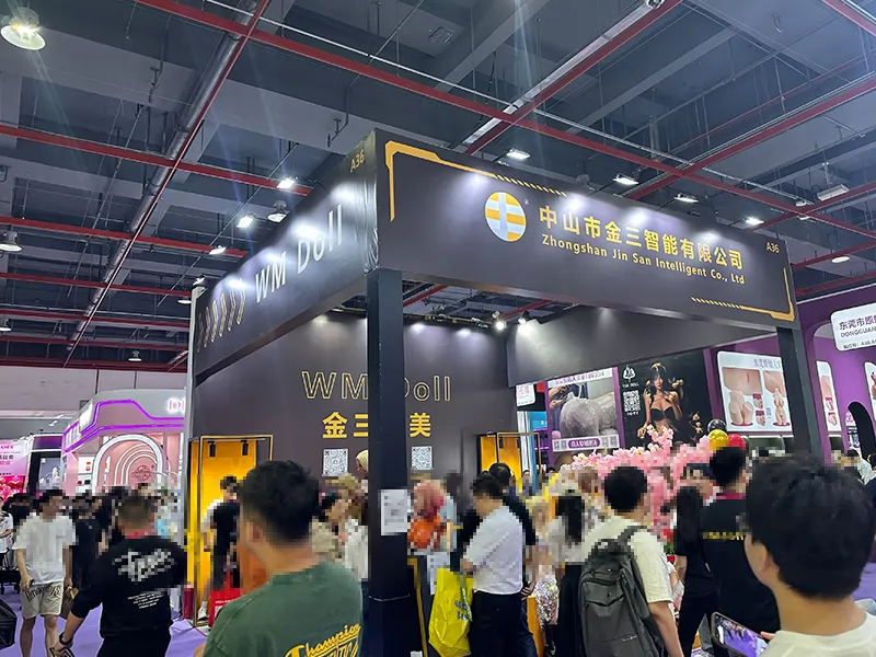 ラブドール 広州性文化博覧会 アダルトドール2