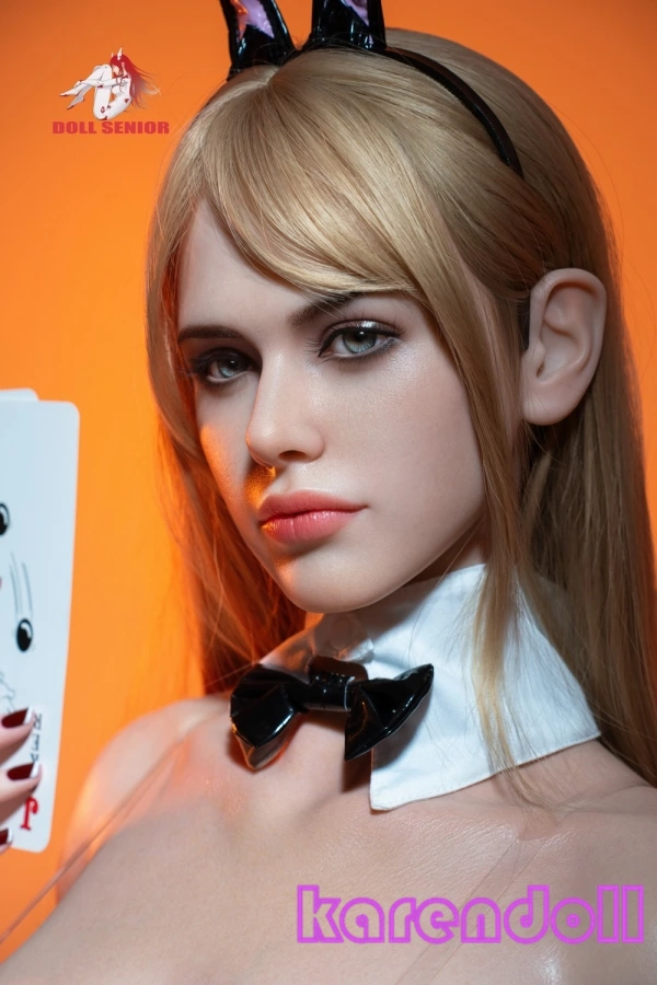 女性らしい ラブドール Celestia バニーガール