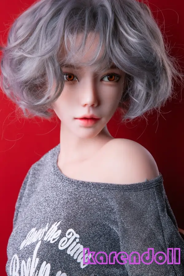 知瑶 美しさ 細腰 ラブドール