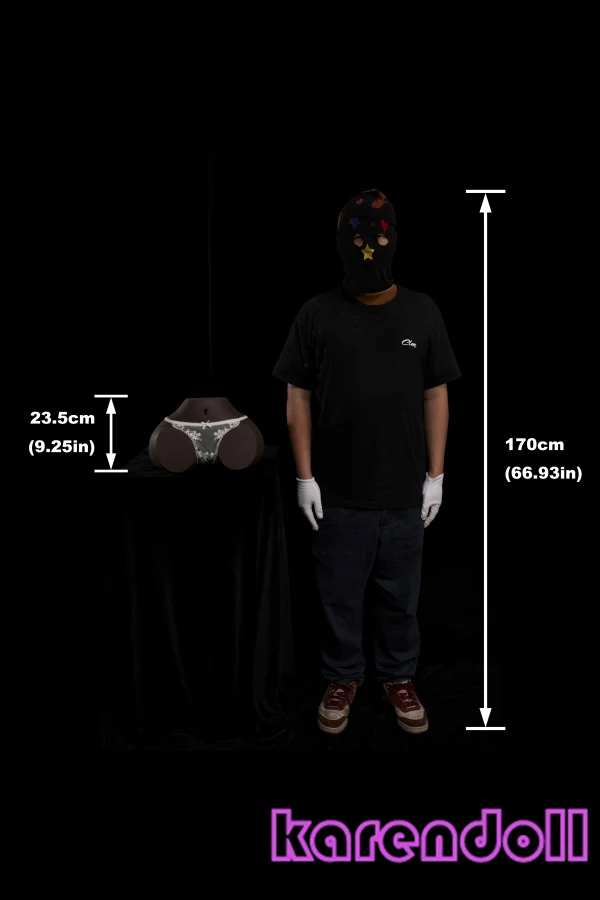 黒肌らぶどーる臀部