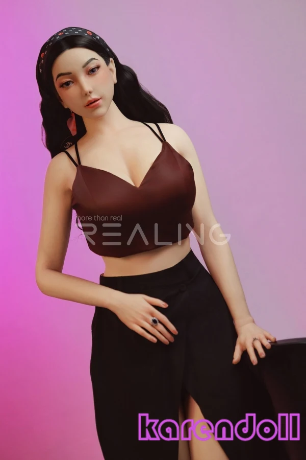 巨乳 ラブドール Realing Belle