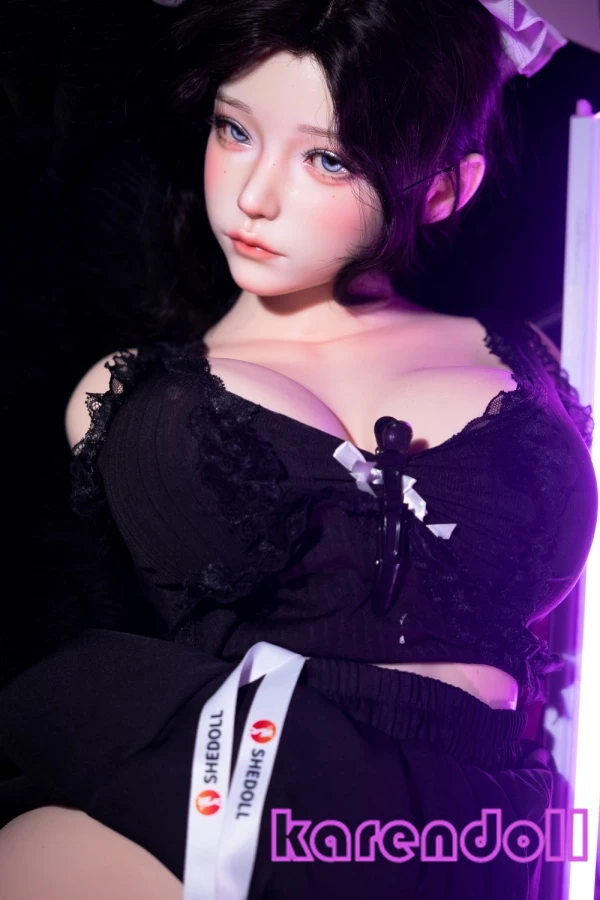 半身型ラブドール