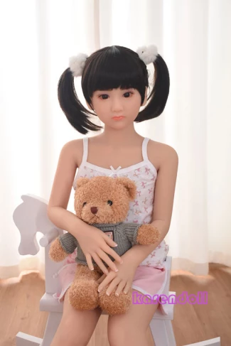 可愛いセックス人形