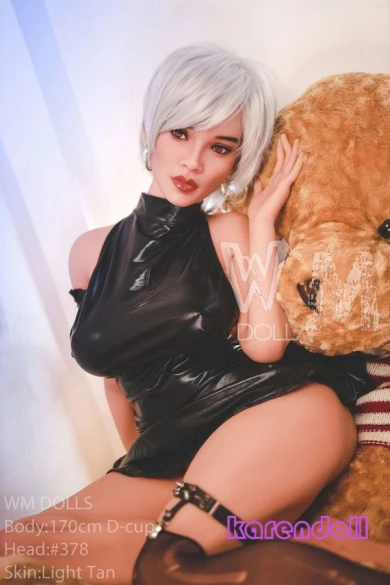 静かな女