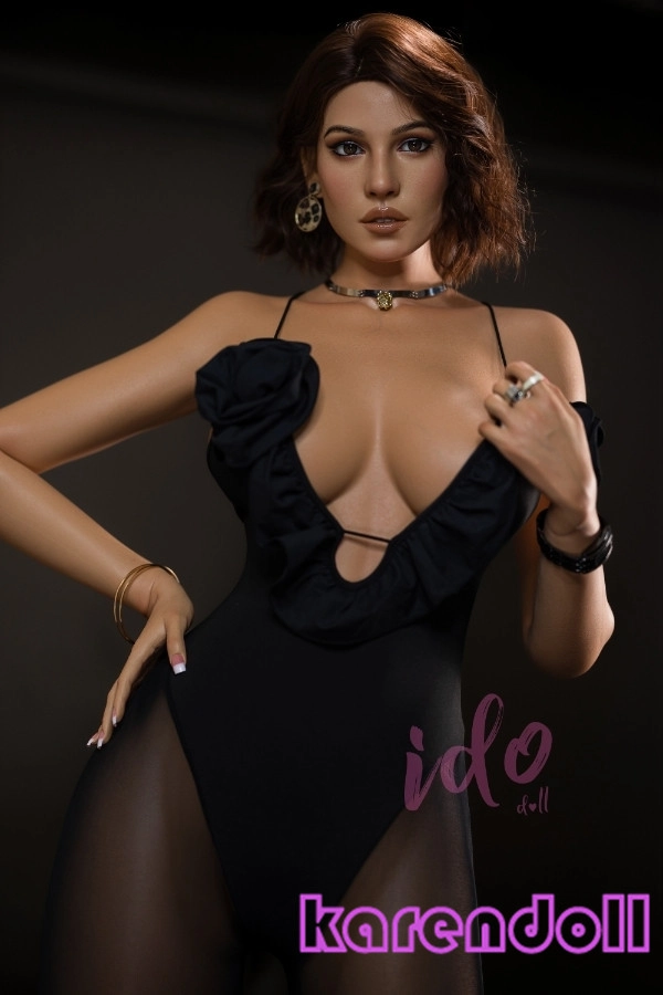 綺麗系 ラブドール Alessia 官能的