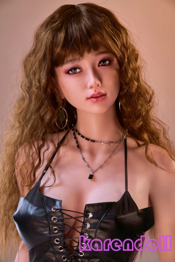 人妻 ラブドール 彩月 高級感