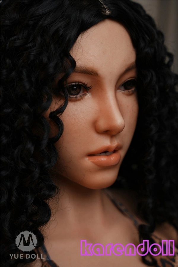 黒いボディYUEDOLL Kelly