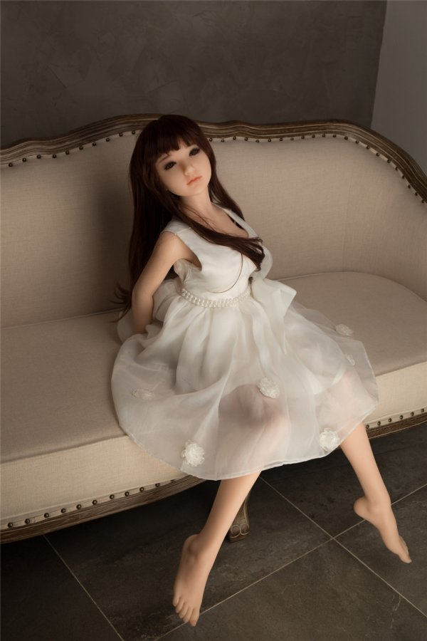 ロリラブドール