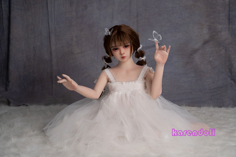 綺麗ラブドールレ美亜