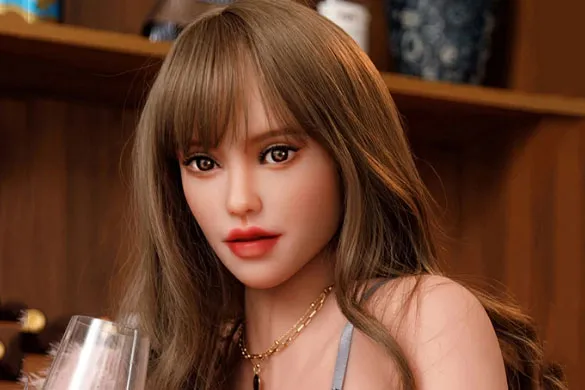 Roxanne 167cm E-cup