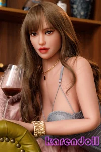 Roxanne 167cm E-cup