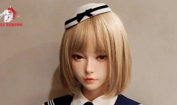 Doll Senior_COVER