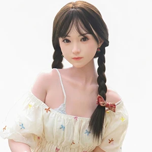 可愛いラブドール