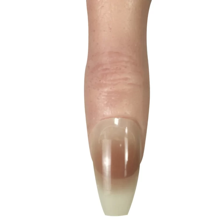 CLM Ultra Fingernails 1