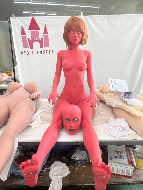 dolls-castle-skin-color-red