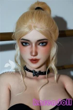 金髪 ストッキング 若さ溢れる ドール